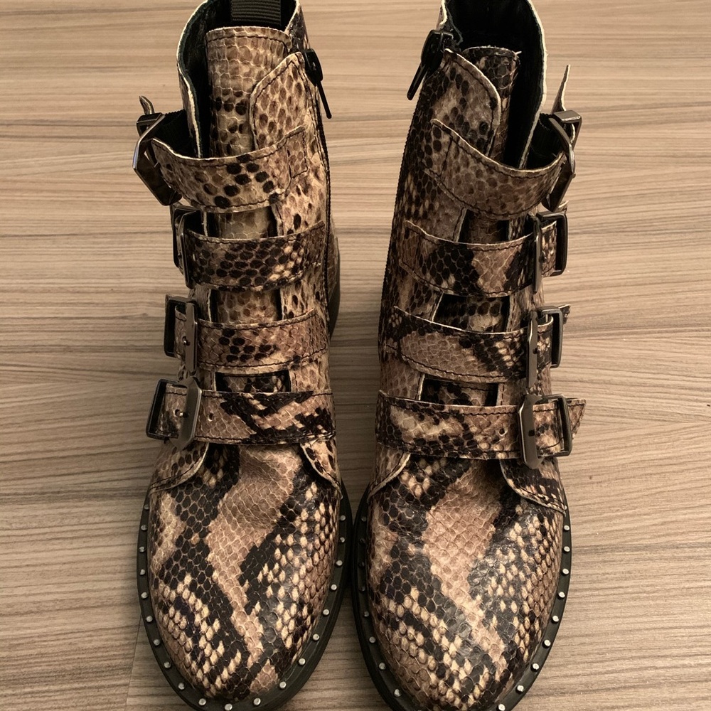 NWOT Steve Madden biker boots with buckles.